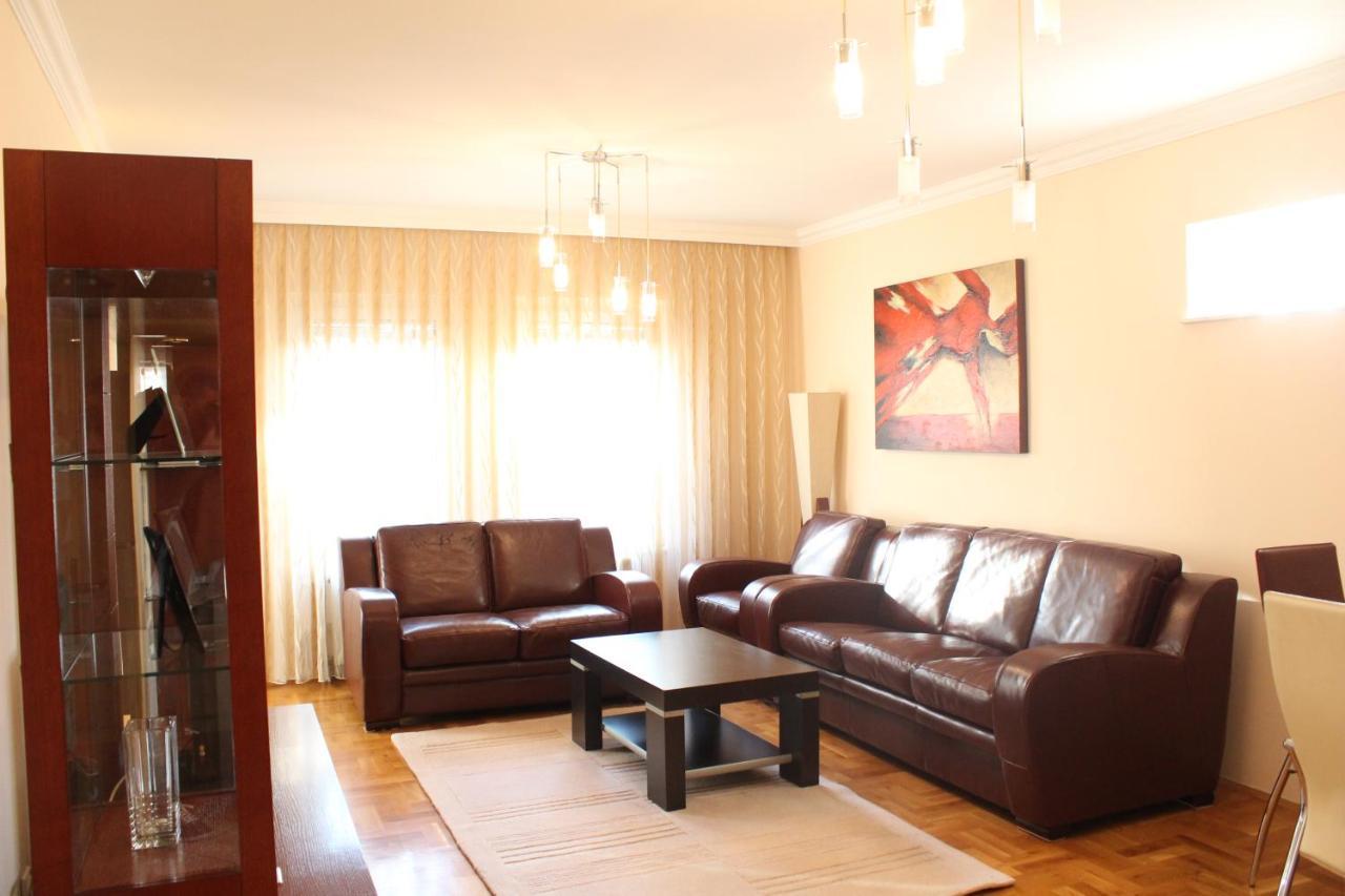 Hana Apartments Prishtina Priştine Dış mekan fotoğraf